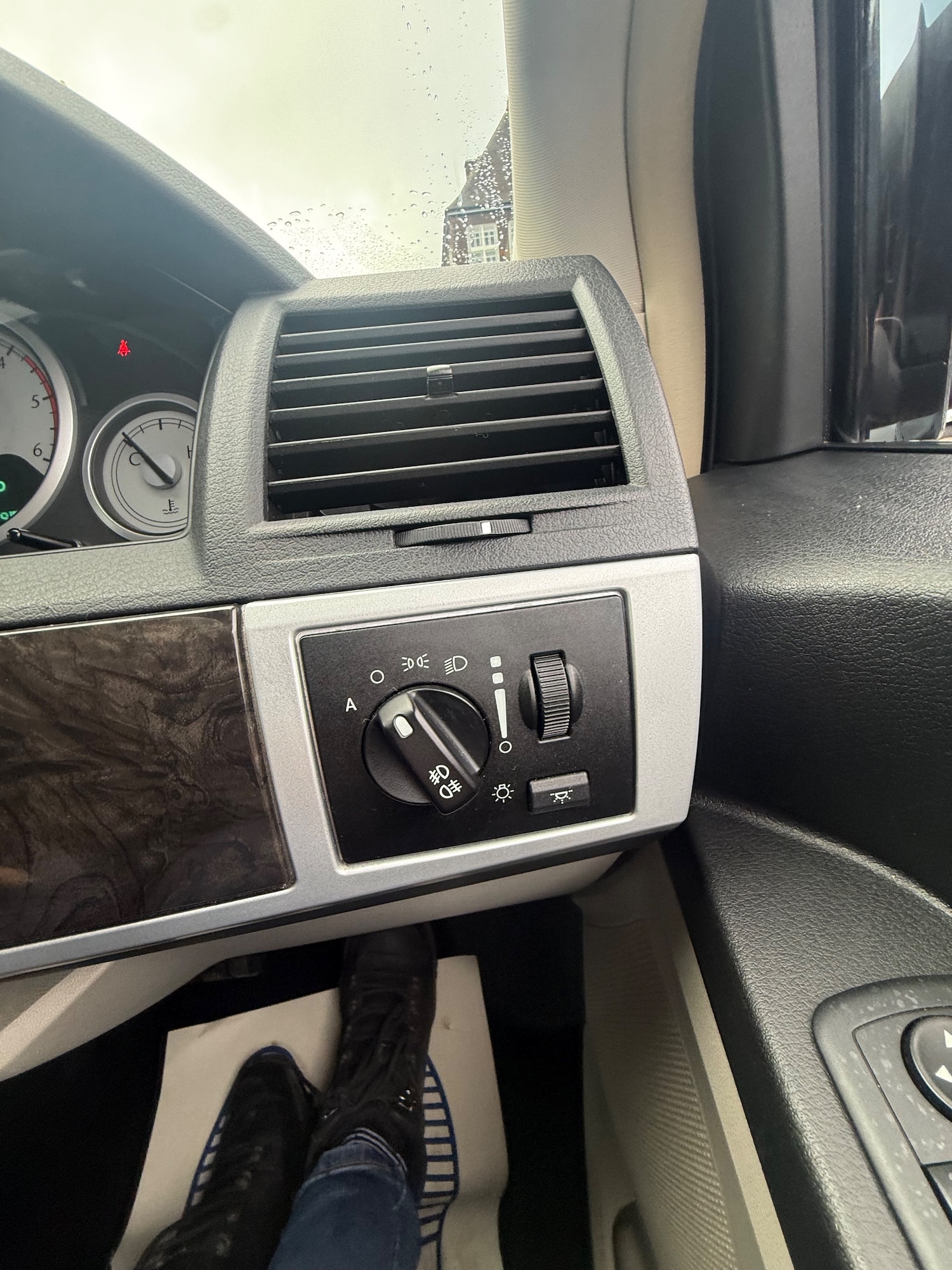 Used Chrysler Grand Voyager 2014 for sale - 77450922: Photo 37