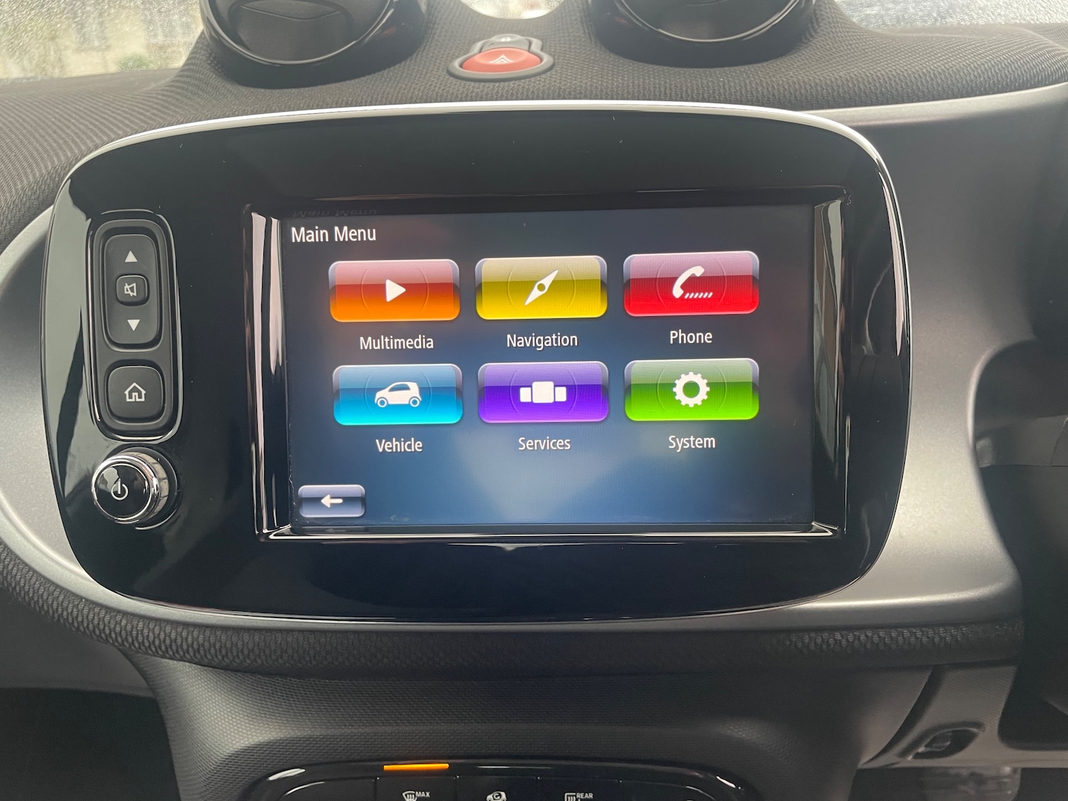 Used smart fortwo 2017 for sale - 76711954: Photo 19