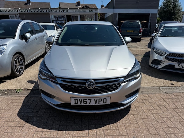 Used Vauxhall Astra 2017 for sale - 75183455: Photo 2