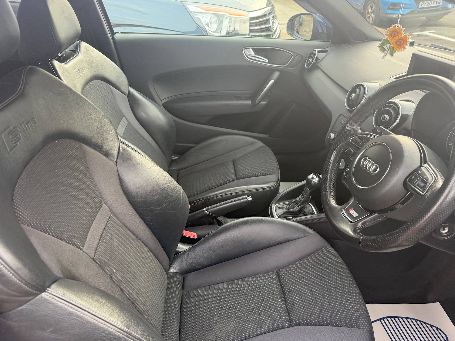 Used Audi A1 2012 for sale - 76330396: Photo 14