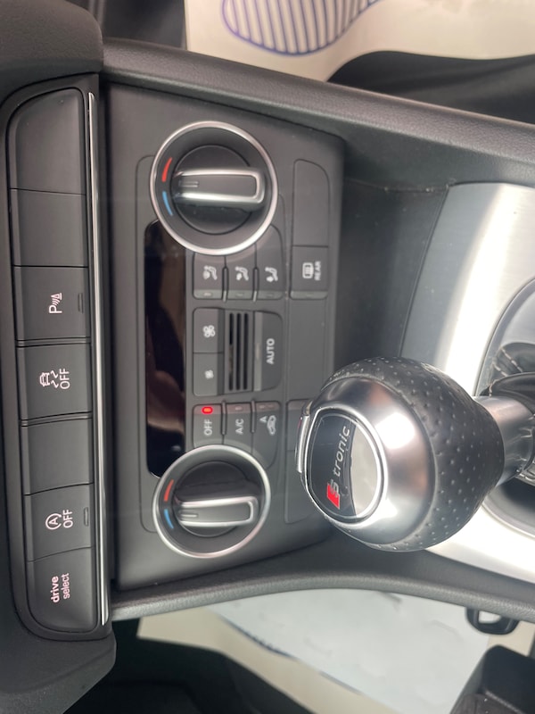 Used Audi Q3 2016 for sale - 74757277: Photo 25