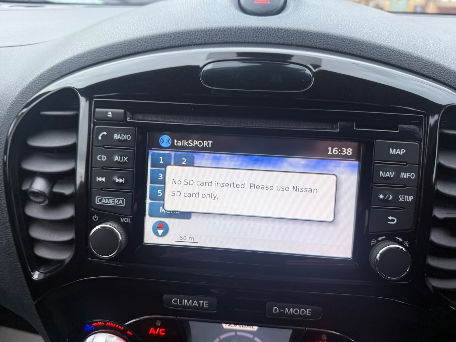 Used Nissan Juke 2014 for sale - 76569302: Photo 22