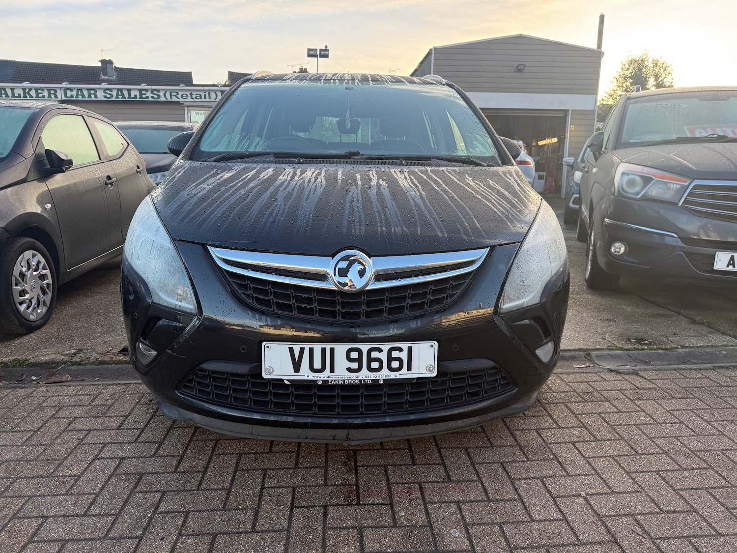 Used Vauxhall Zafira Tourer 2016 for sale - 76957661: Photo 2