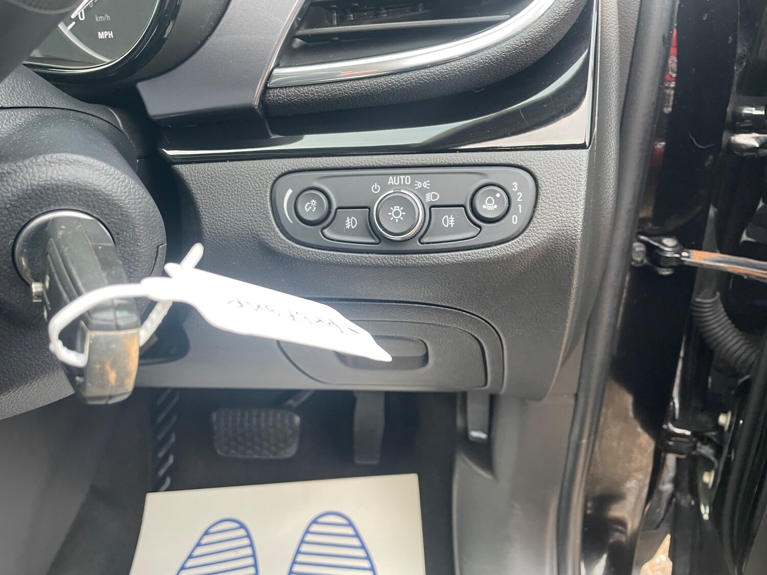 Used Vauxhall Mokka X 2017 for sale - 76985666: Photo 11