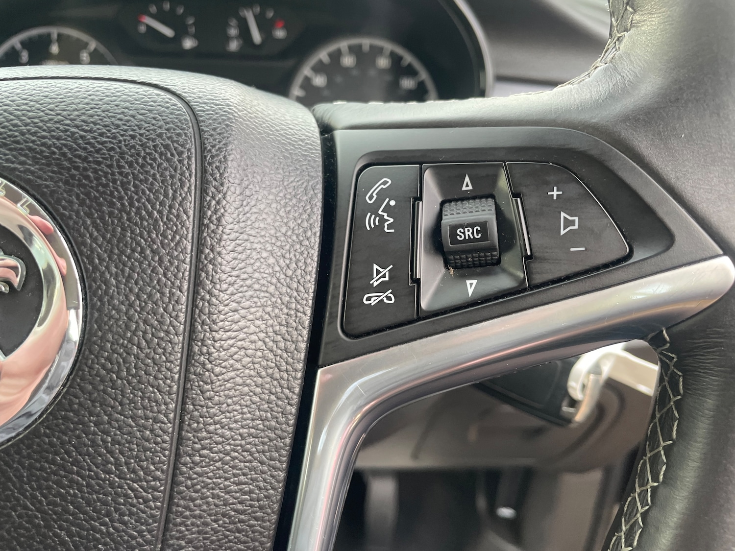 Used Vauxhall Mokka X 2017 for sale - 76985666: Photo 13