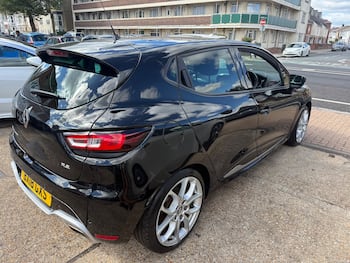 Used Renault Clio 2018 for sale - 79765581: Photo