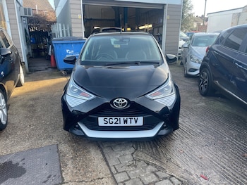 Used Toyota AYGO 2021 for sale - 76792452: Photo