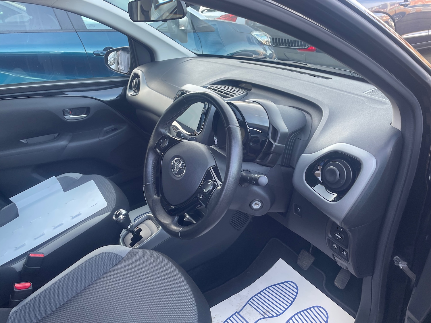 Used Toyota AYGO 2021 for sale - 76792452: Photo 8