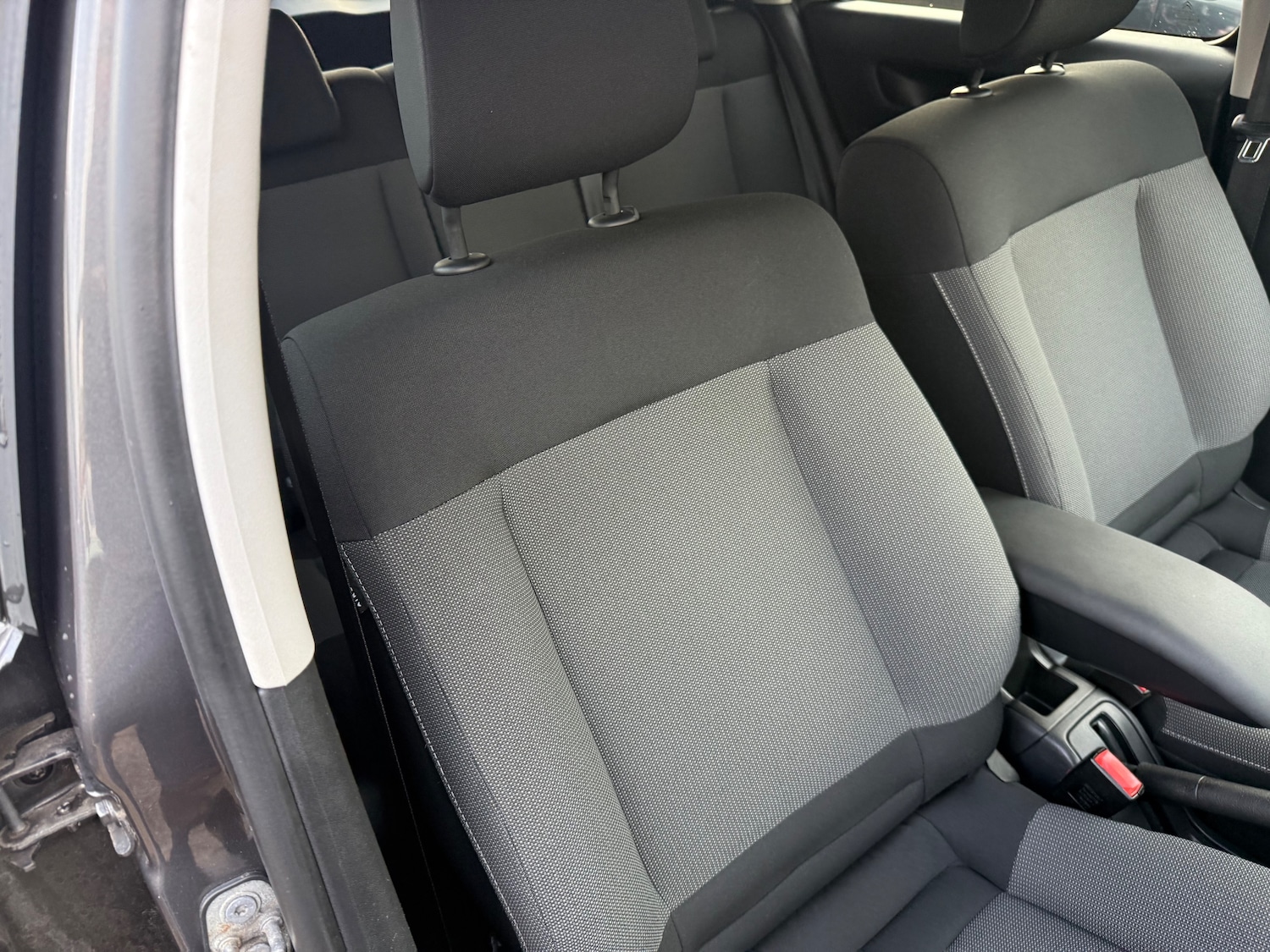 Used Citroen C4 Cactus 2017 for sale - 76287952: Photo 22