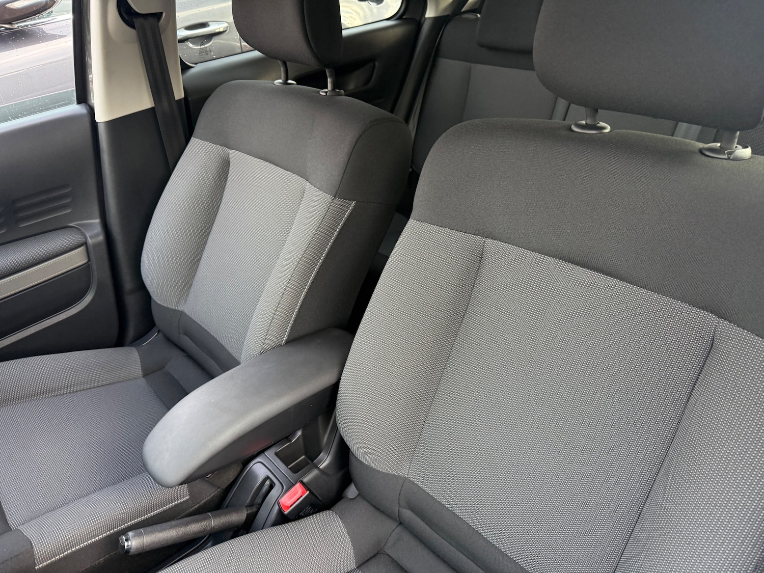 Used Citroen C4 Cactus 2017 for sale - 76287952: Photo 9