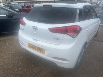 Used Hyundai i20 2015 for sale - 78223957: Photo