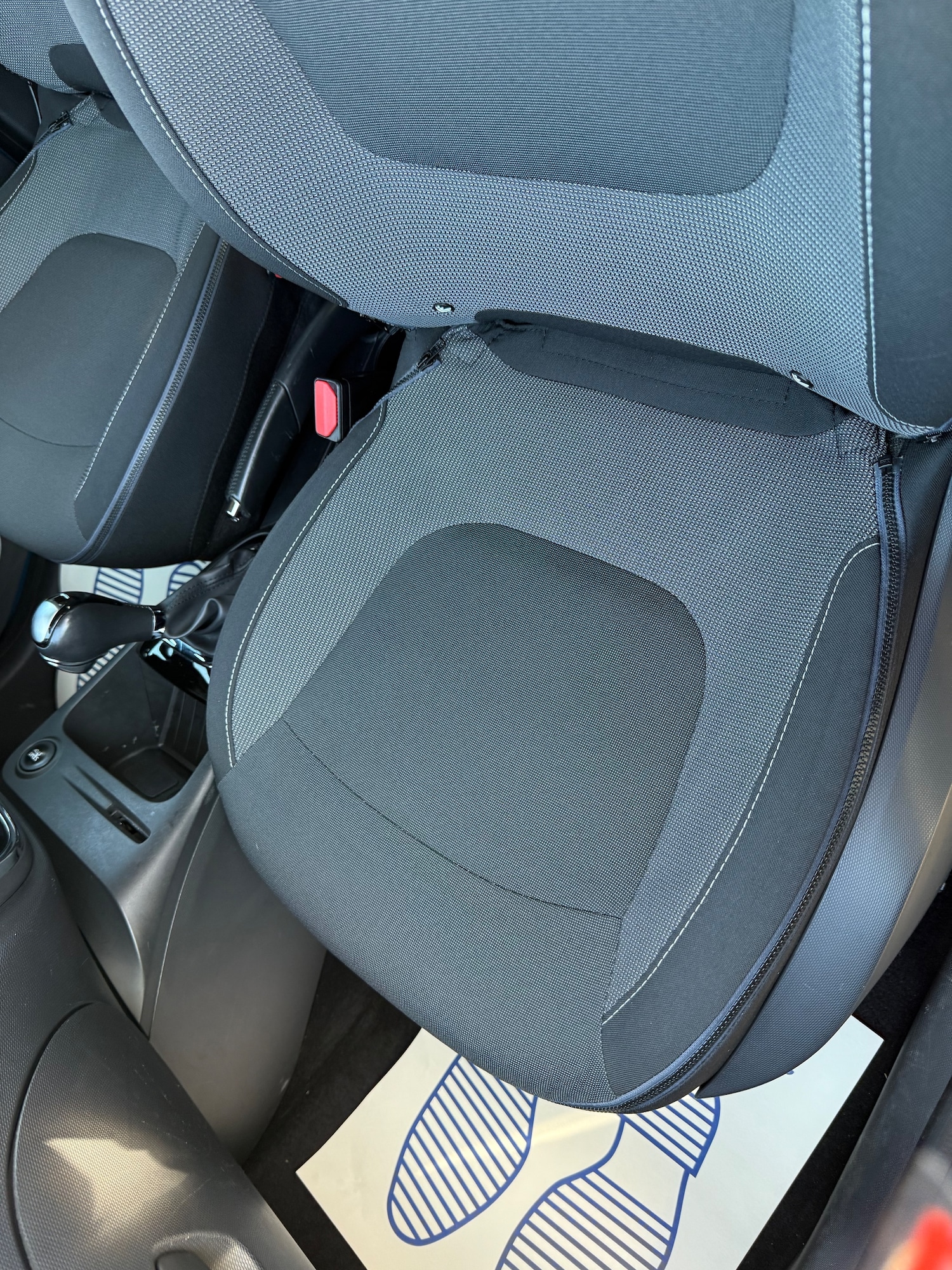 Used Renault Captur 2015 for sale - 76346843: Photo 10