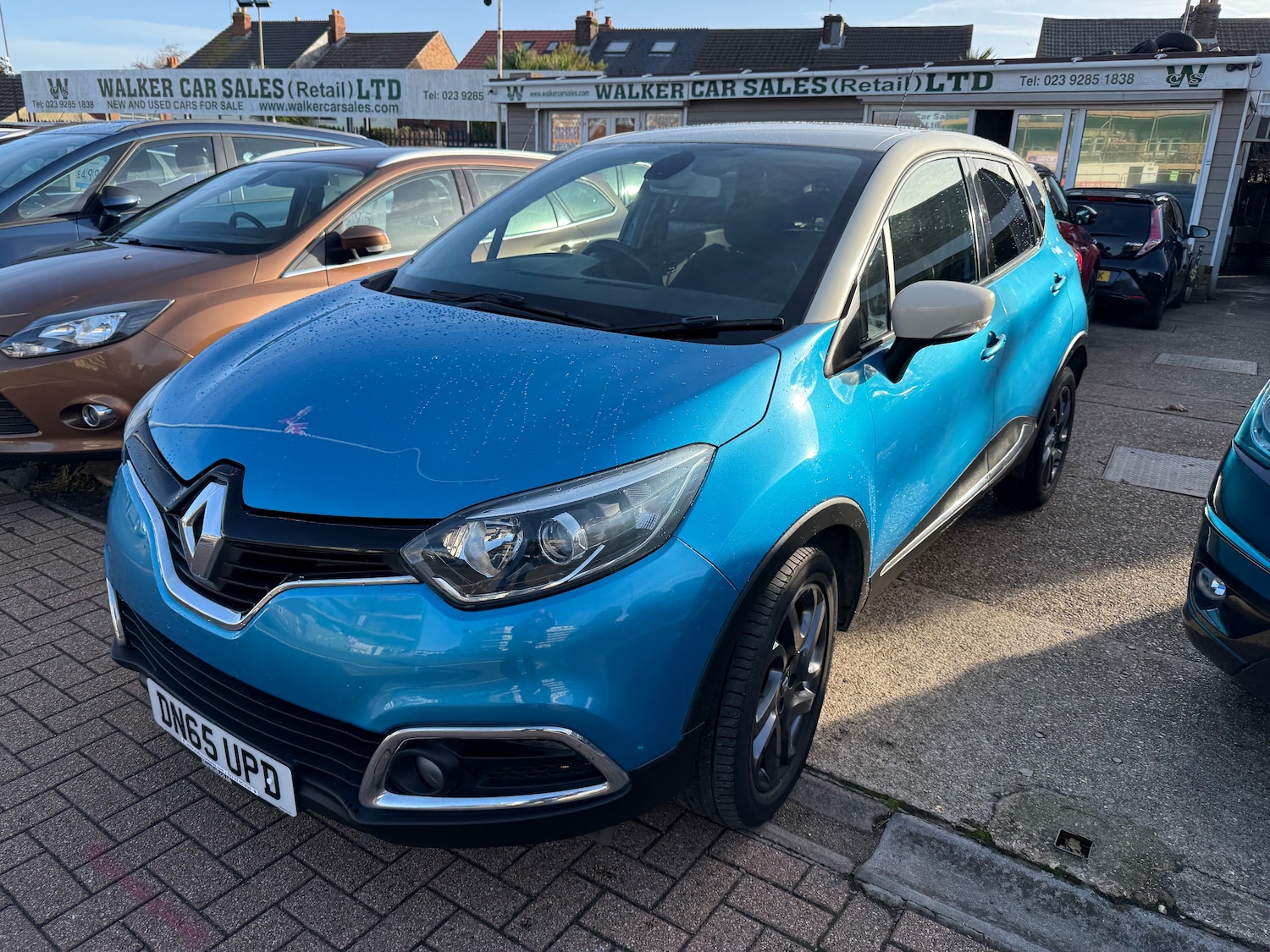 Used Renault Captur 2015 for sale - 76346843: Photo 3