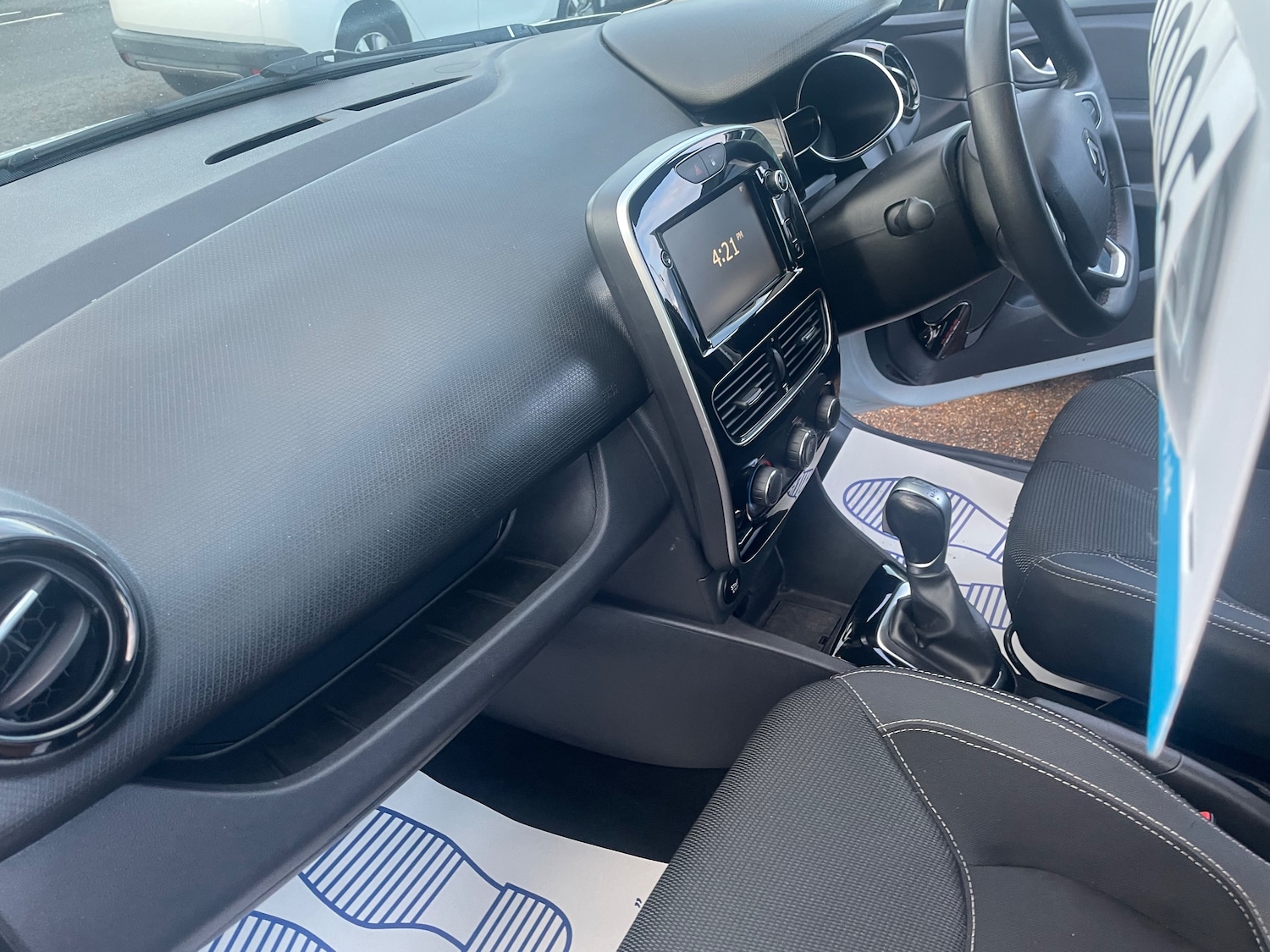 Used Renault Clio 2019 for sale - 77364105: Photo 21