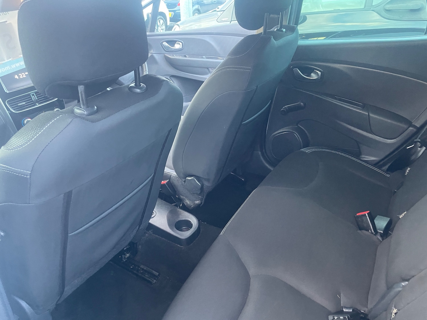 Used Renault Clio 2019 for sale - 77364105: Photo 23