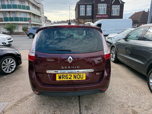 Used Renault Grand Scenic 2012 for sale - 75216442: Photo 4