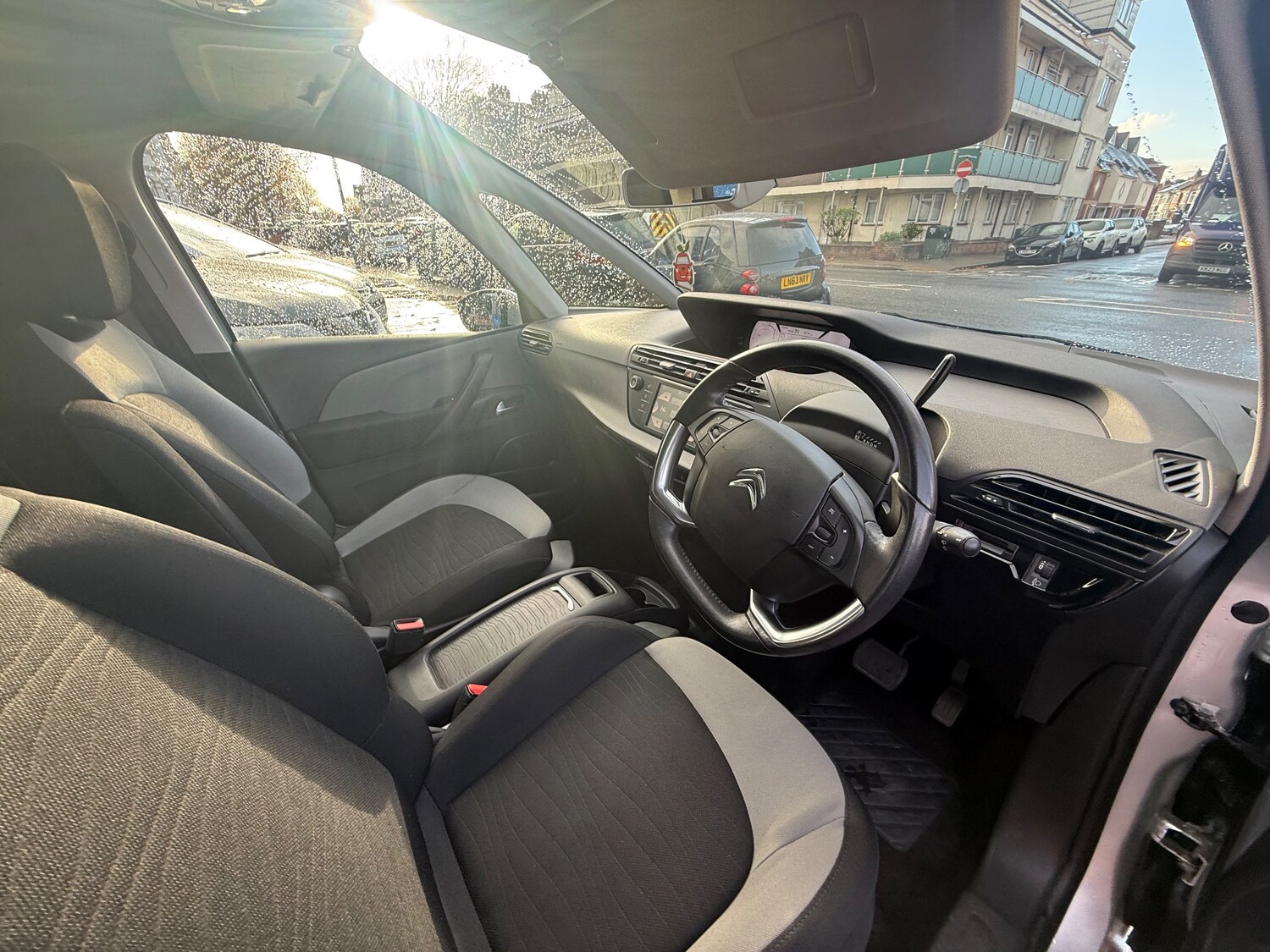 Used Citroen C4 Picasso 2015 for sale - 75643946: Photo 21