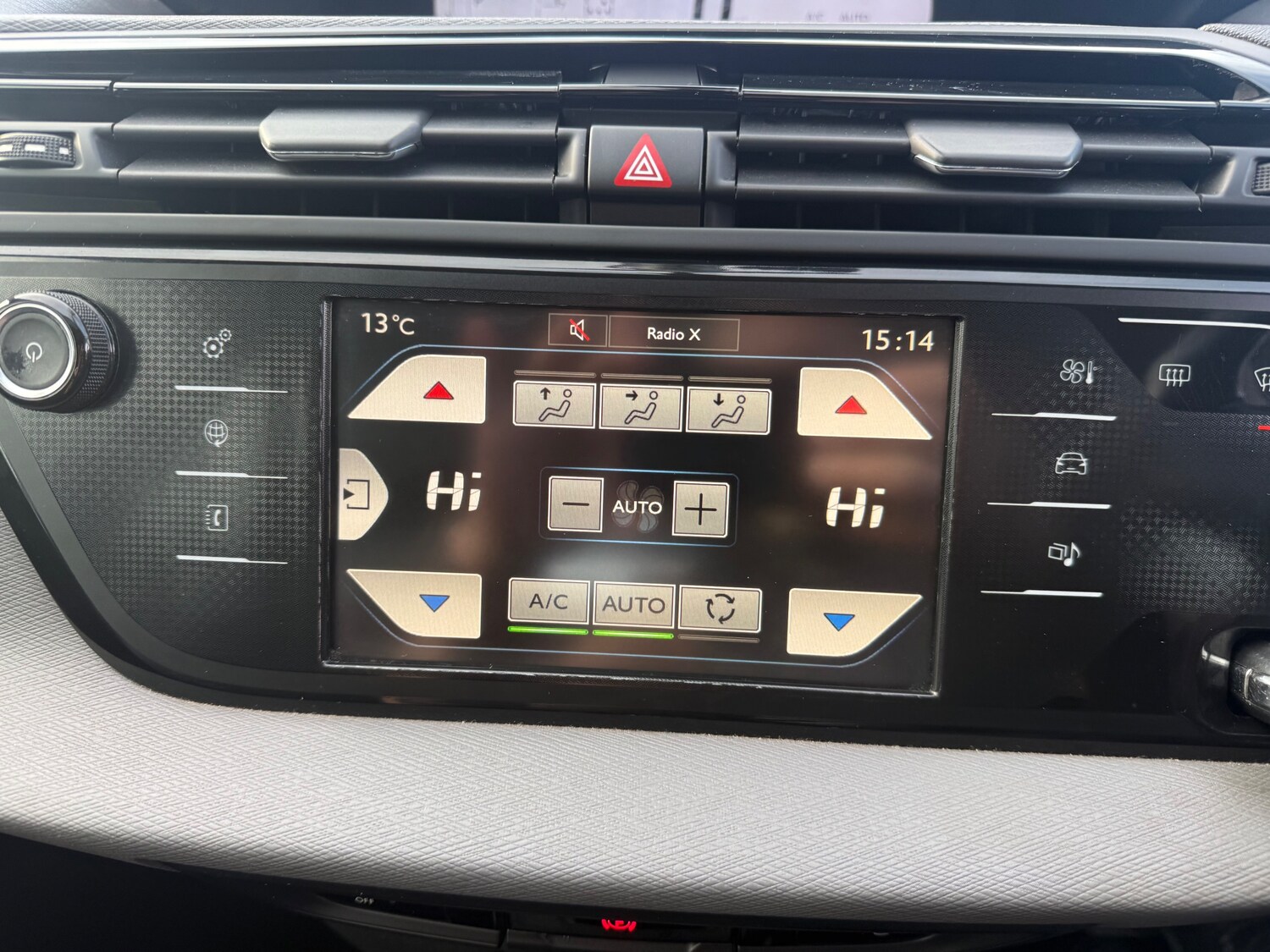 Used Citroen C4 Picasso 2015 for sale - 75643946: Photo 25