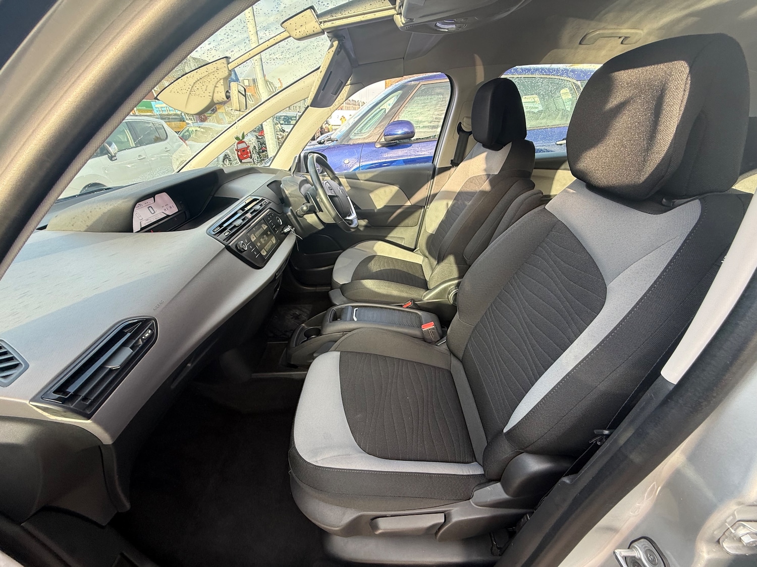 Used Citroen C4 Picasso 2015 for sale - 75643946: Photo 7