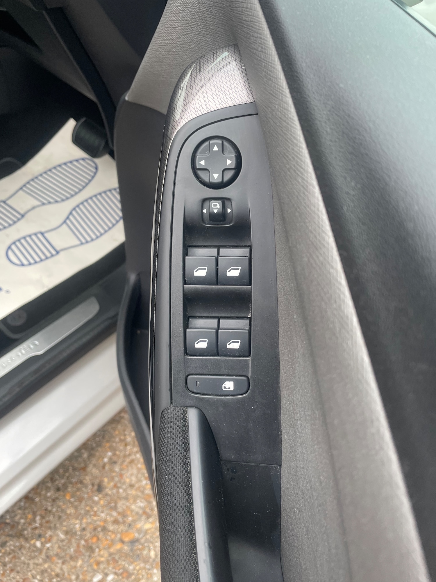 Used Citroen C4 Grand Picasso 2017 for sale - 76299844: Photo 10