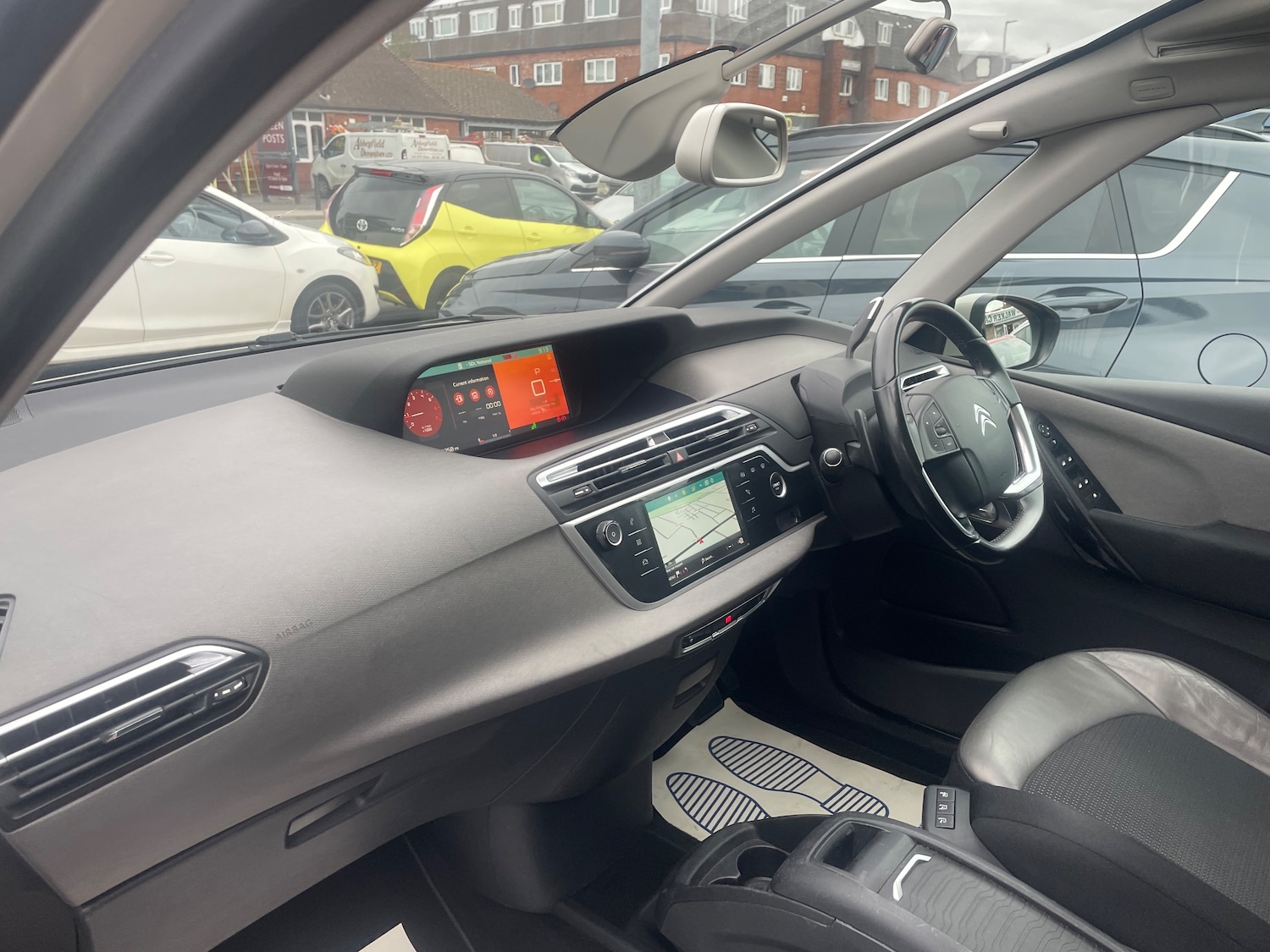 Used Citroen C4 Grand Picasso 2017 for sale - 76299844: Photo 28