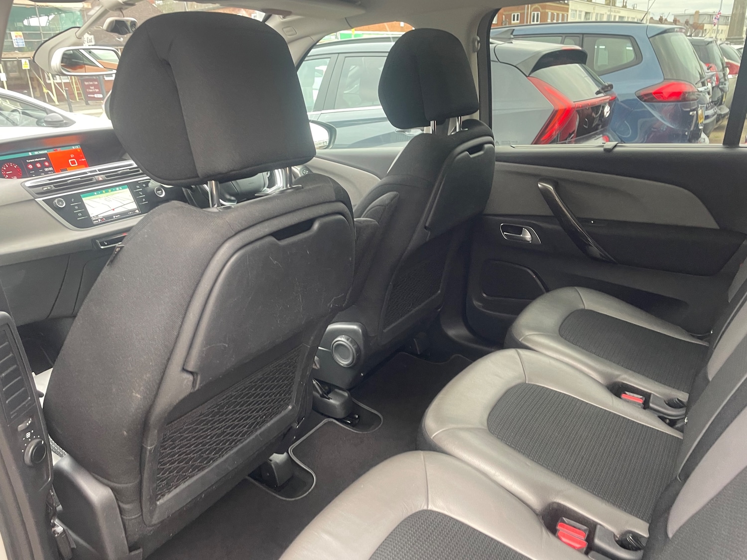 Used Citroen C4 Grand Picasso 2017 for sale - 76299844: Photo 30