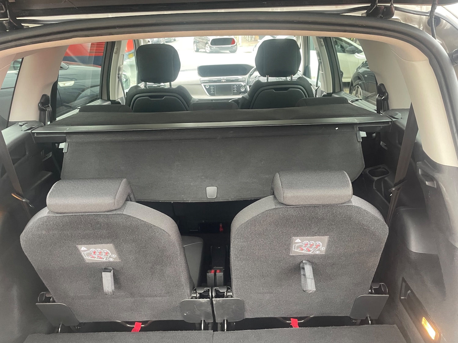 Used Citroen C4 Grand Picasso 2017 for sale - 76299844: Photo 9