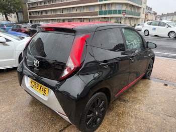 Used Toyota AYGO 2018 for sale - 79773440: Photo