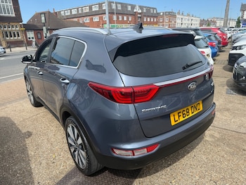 Used Kia Sportage 2018 for sale - 78237007: Photo
