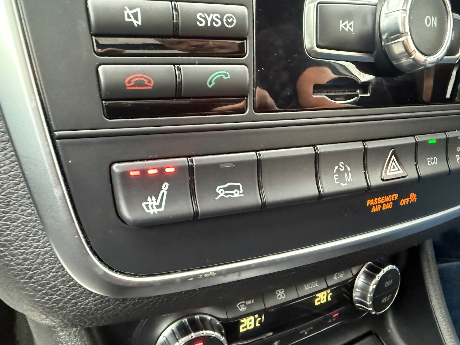 Used Mercedes-Benz GLA 2014 for sale - 77493779: Photo 34