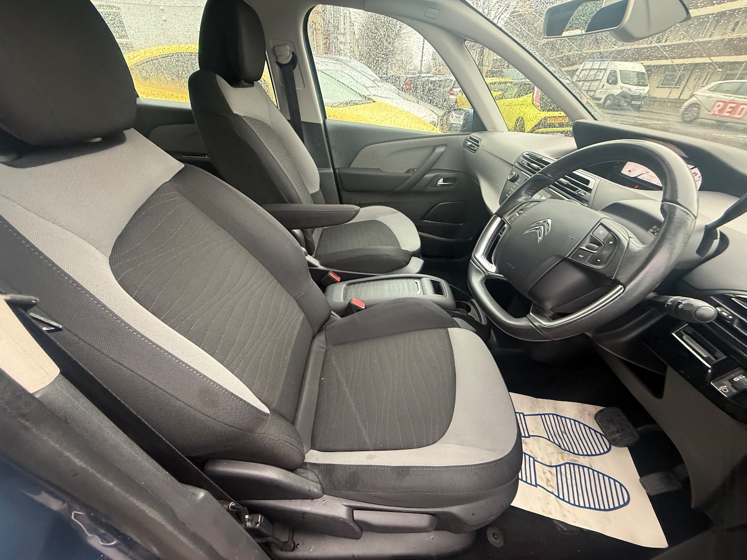 Used Citroen C4 Grand Picasso 2015 for sale - 76961842: Photo 18