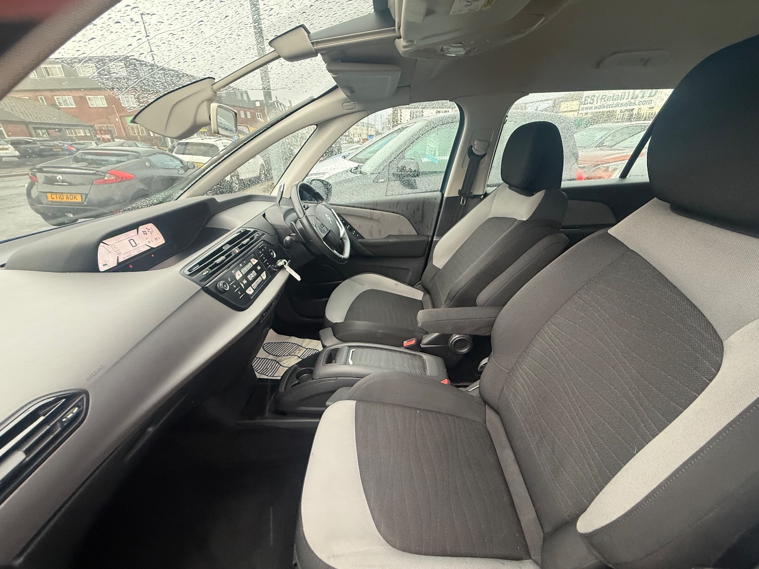 Used Citroen C4 Grand Picasso 2015 for sale - 76961842: Photo 7
