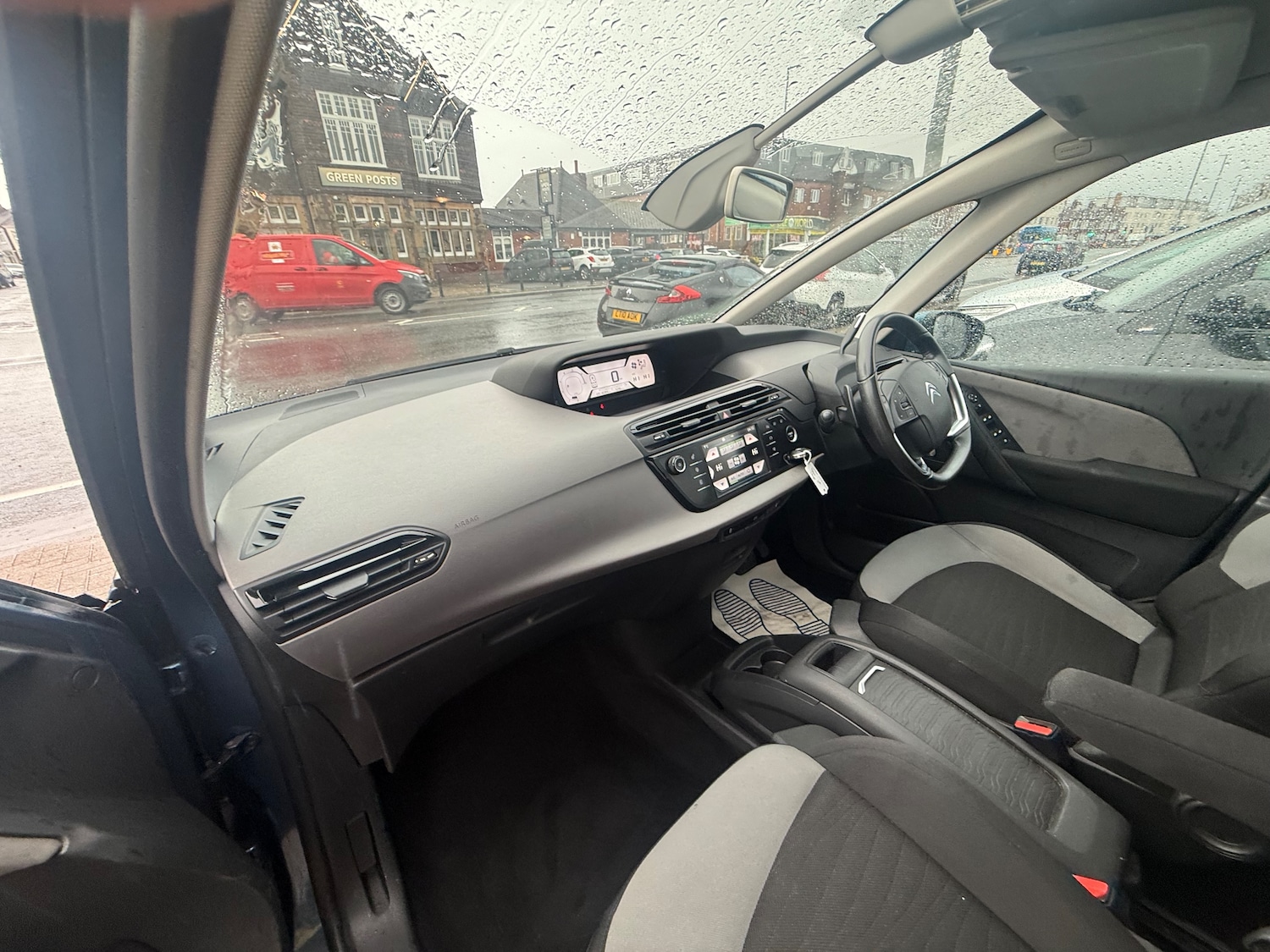 Used Citroen C4 Grand Picasso 2015 for sale - 76961842: Photo 8