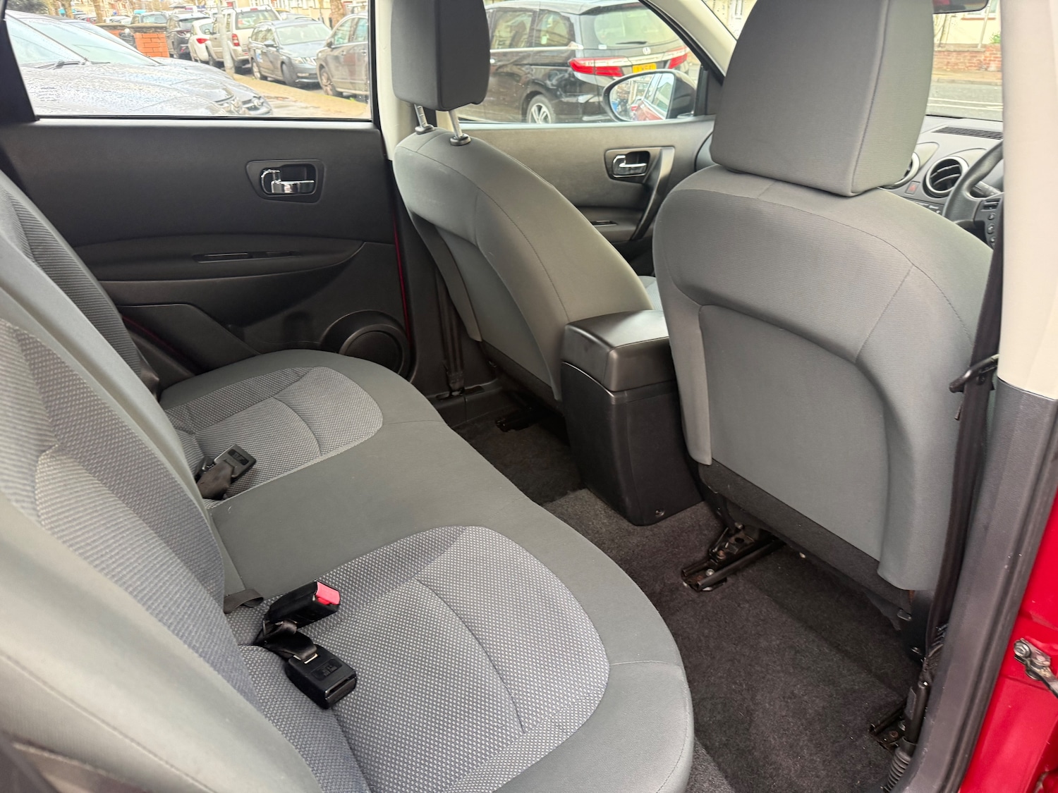 Used Nissan Qashqai 2010 for sale - 76685561: Photo 13