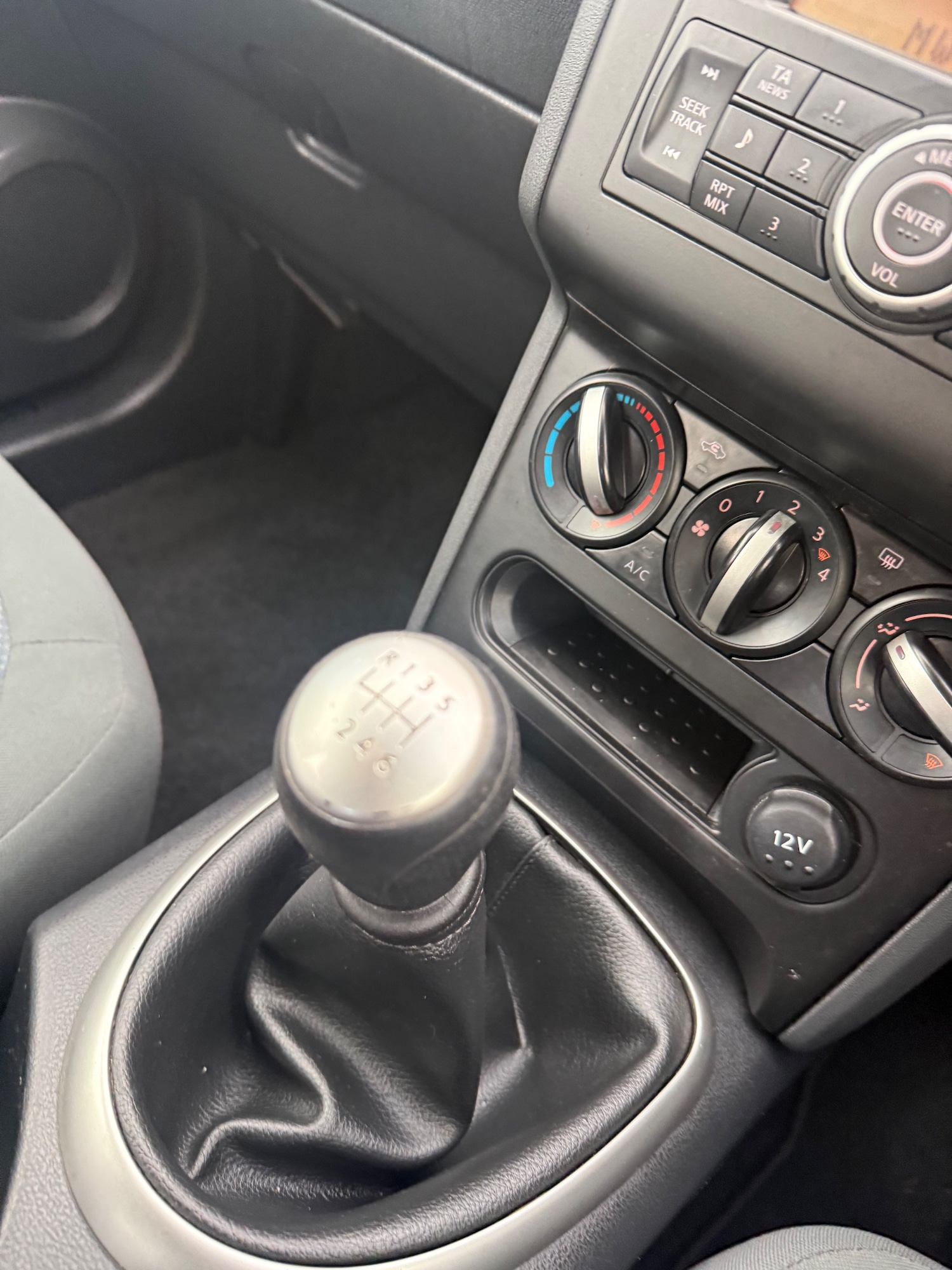 Used Nissan Qashqai 2010 for sale - 76685561: Photo 20