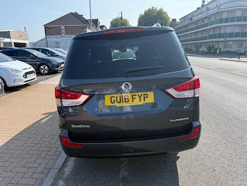 Used Ssangyong Turismo 2018 for sale - 75567846: Photo