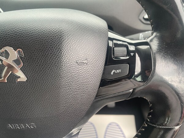 Used Peugeot 308 2017 for sale - 76082420: Photo 15