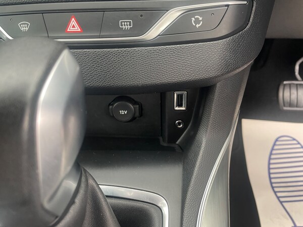Used Peugeot 308 2017 for sale - 76082420: Photo 16