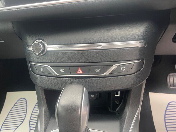 Used Peugeot 308 2017 for sale - 76082420: Photo 17