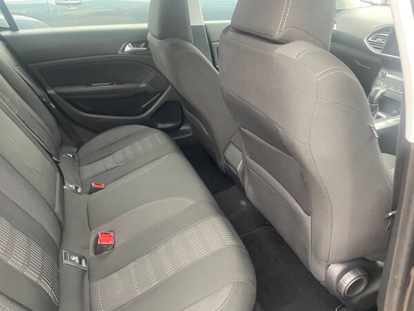 Used Peugeot 308 2017 for sale - 76082420: Photo 24