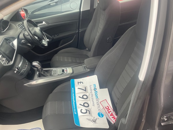 Used Peugeot 308 2017 for sale - 76082420: Photo 27