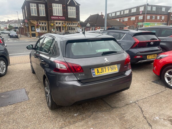 Used Peugeot 308 2017 for sale - 76082420: Photo 6
