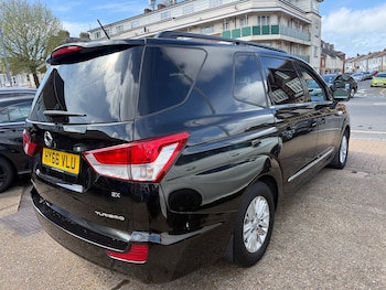 Used Ssangyong Turismo 2016 for sale - 78282149: Photo