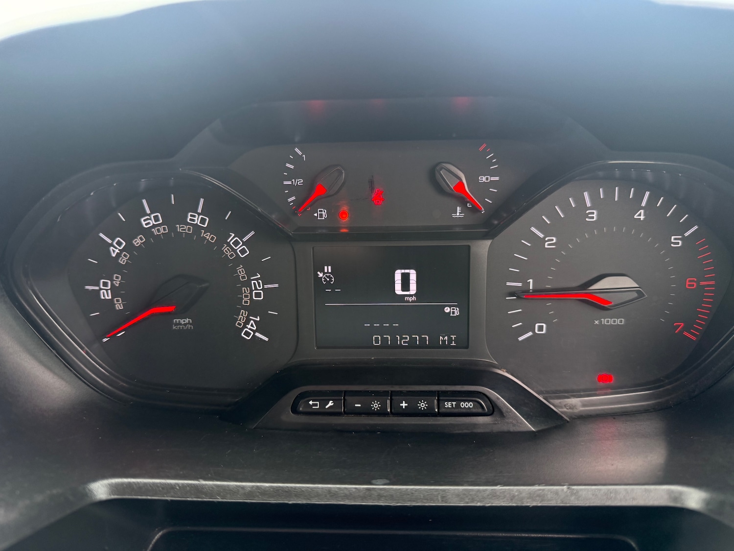 Used Peugeot Partner 2021 for sale - 77336911: Photo 22