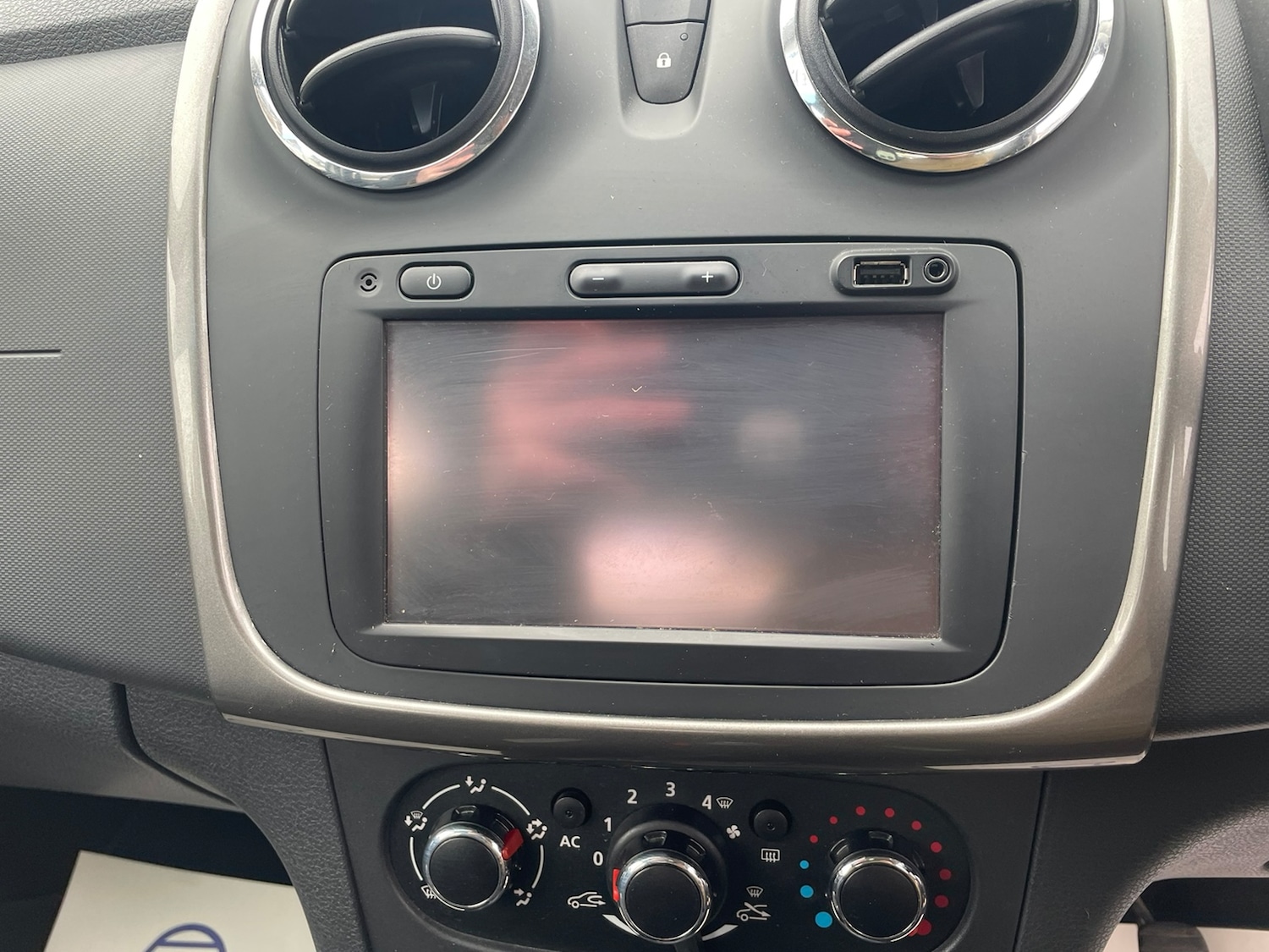 Used Dacia Sandero Stepway 2014 for sale - 78201488: Photo 11