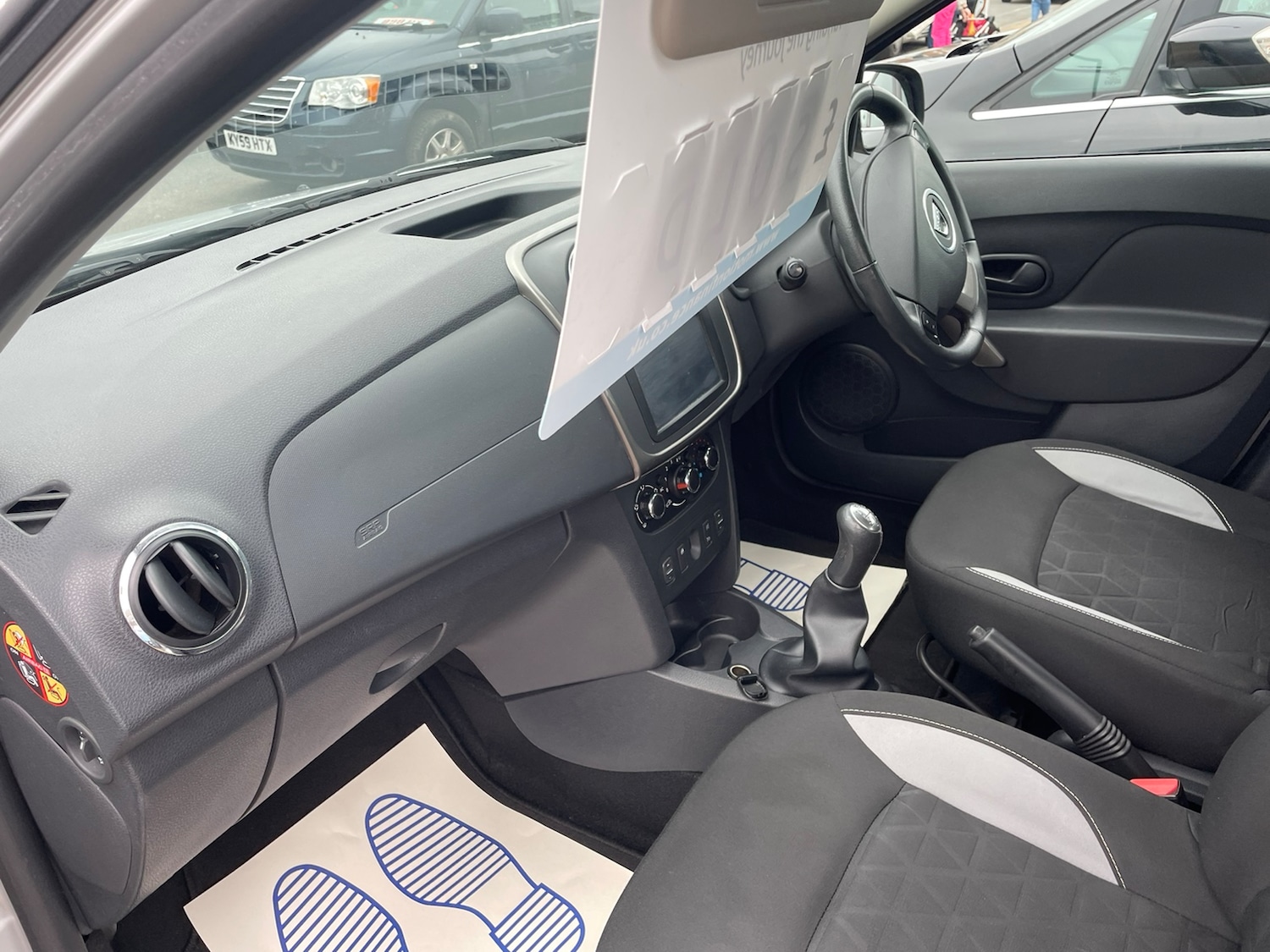 Used Dacia Sandero Stepway 2014 for sale - 78201488: Photo 18