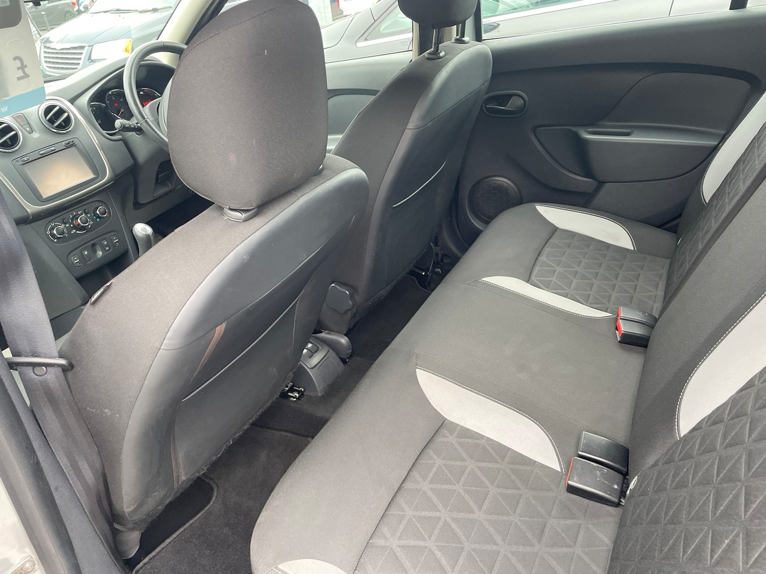 Used Dacia Sandero Stepway 2014 for sale - 78201488: Photo 21