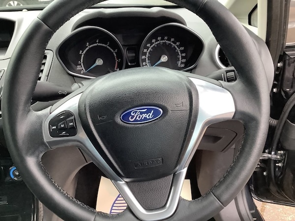 Used Ford Fiesta 2013 for sale - 73022578: Photo 16