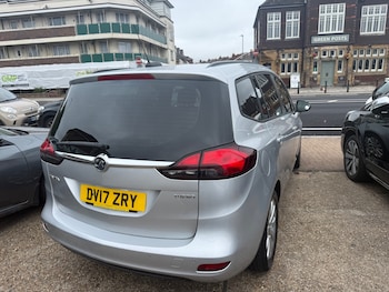 Used Vauxhall Zafira Tourer 2017 for sale - 78920456: Photo