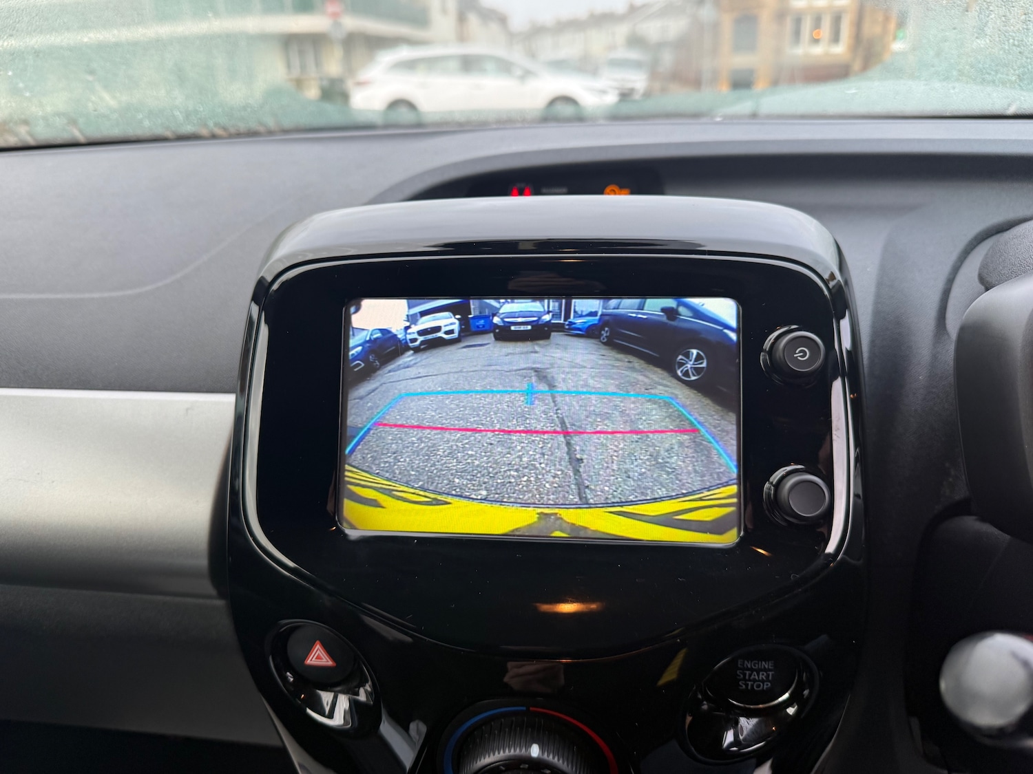 Used Peugeot 108 2016 for sale - 76750879: Photo 16